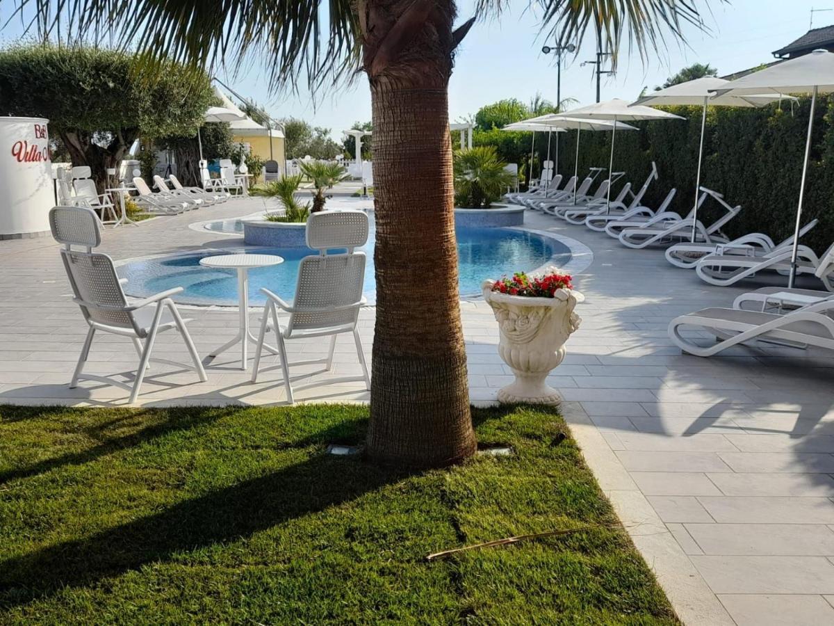 B&B Villa Mery Mileto Eksteriør bilde