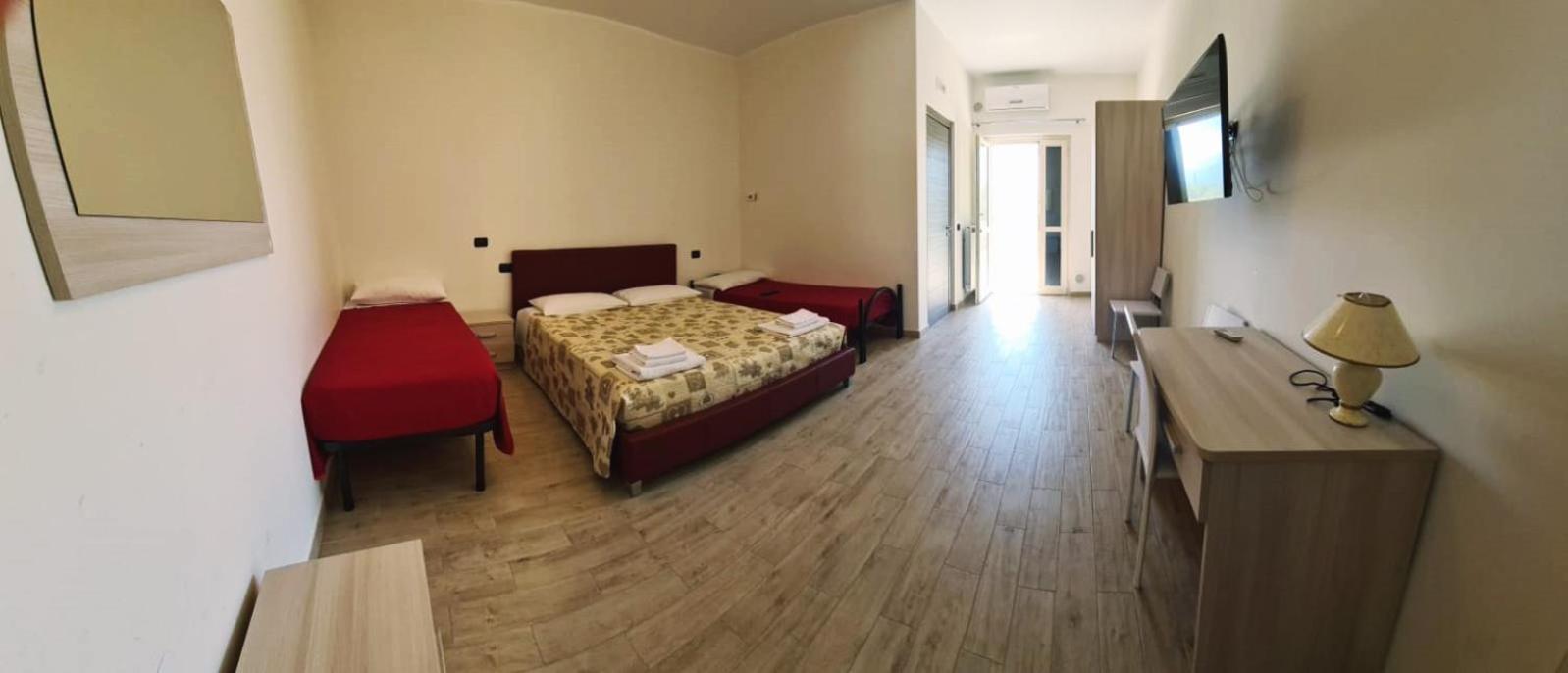 B&B Villa Mery Mileto Eksteriør bilde