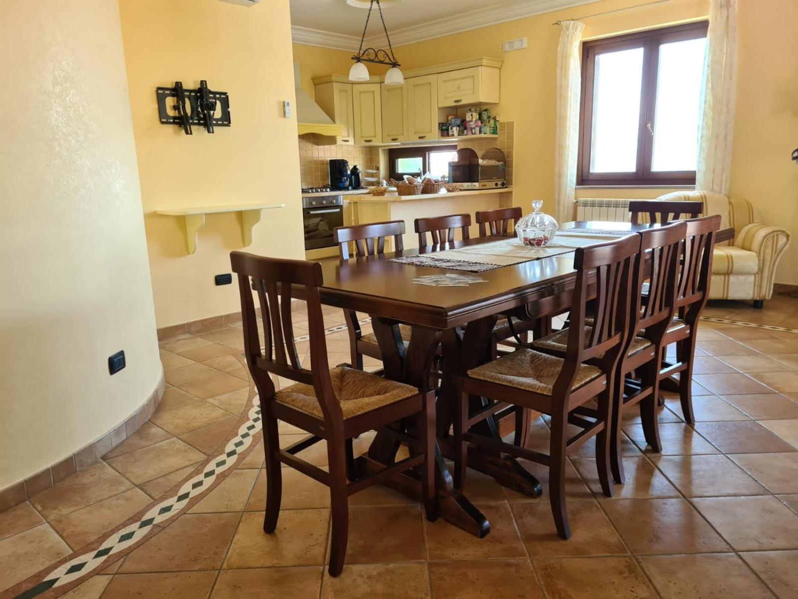 B&B Villa Mery Mileto Eksteriør bilde