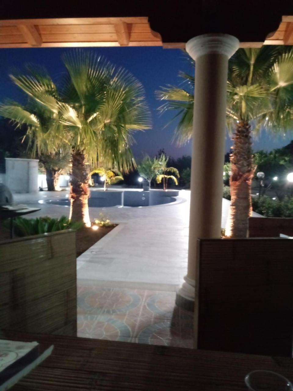B&B Villa Mery Mileto Eksteriør bilde